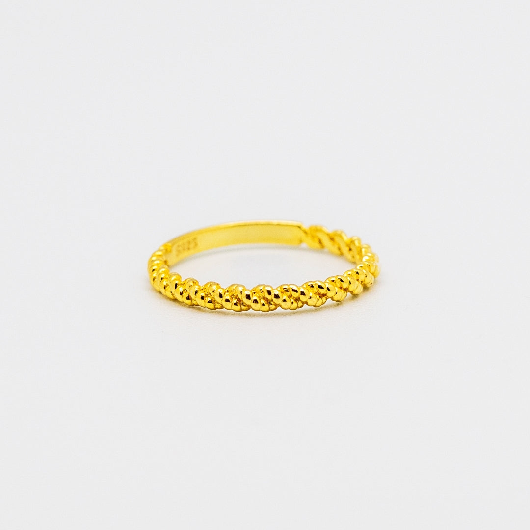 Golden Twirl Sterling Ring 18K