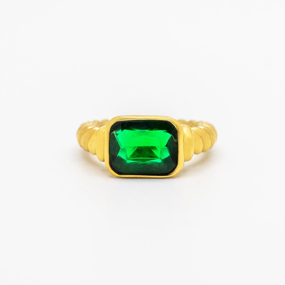 Retro Luxe Emerald 18k Ring